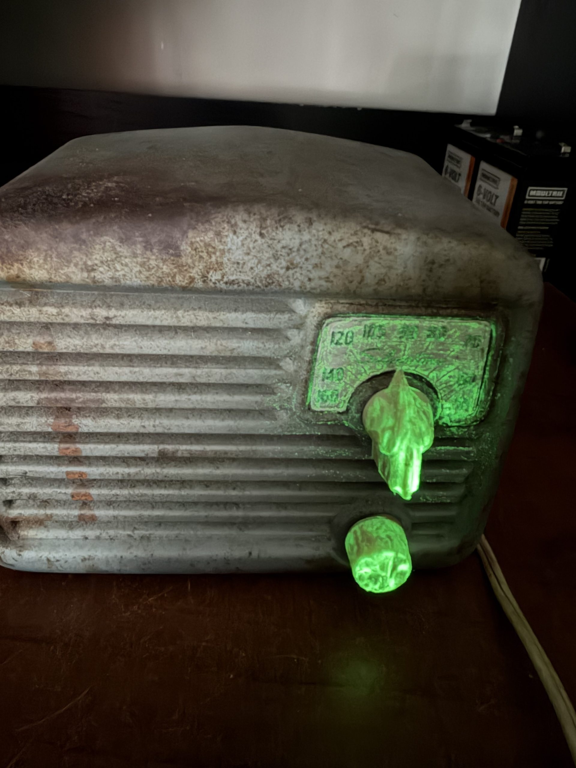 1948/50 Silvertone 8004 AM - Image 2