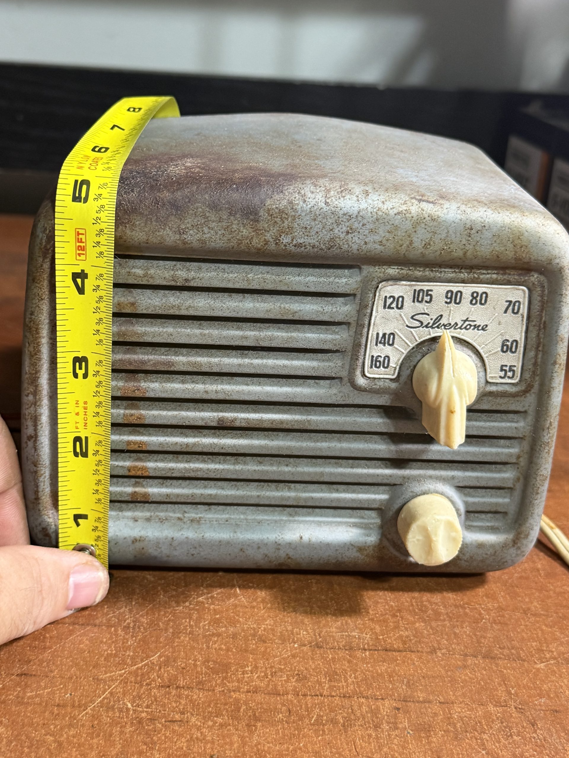 1948/50 Silvertone 8004 AM - Image 12