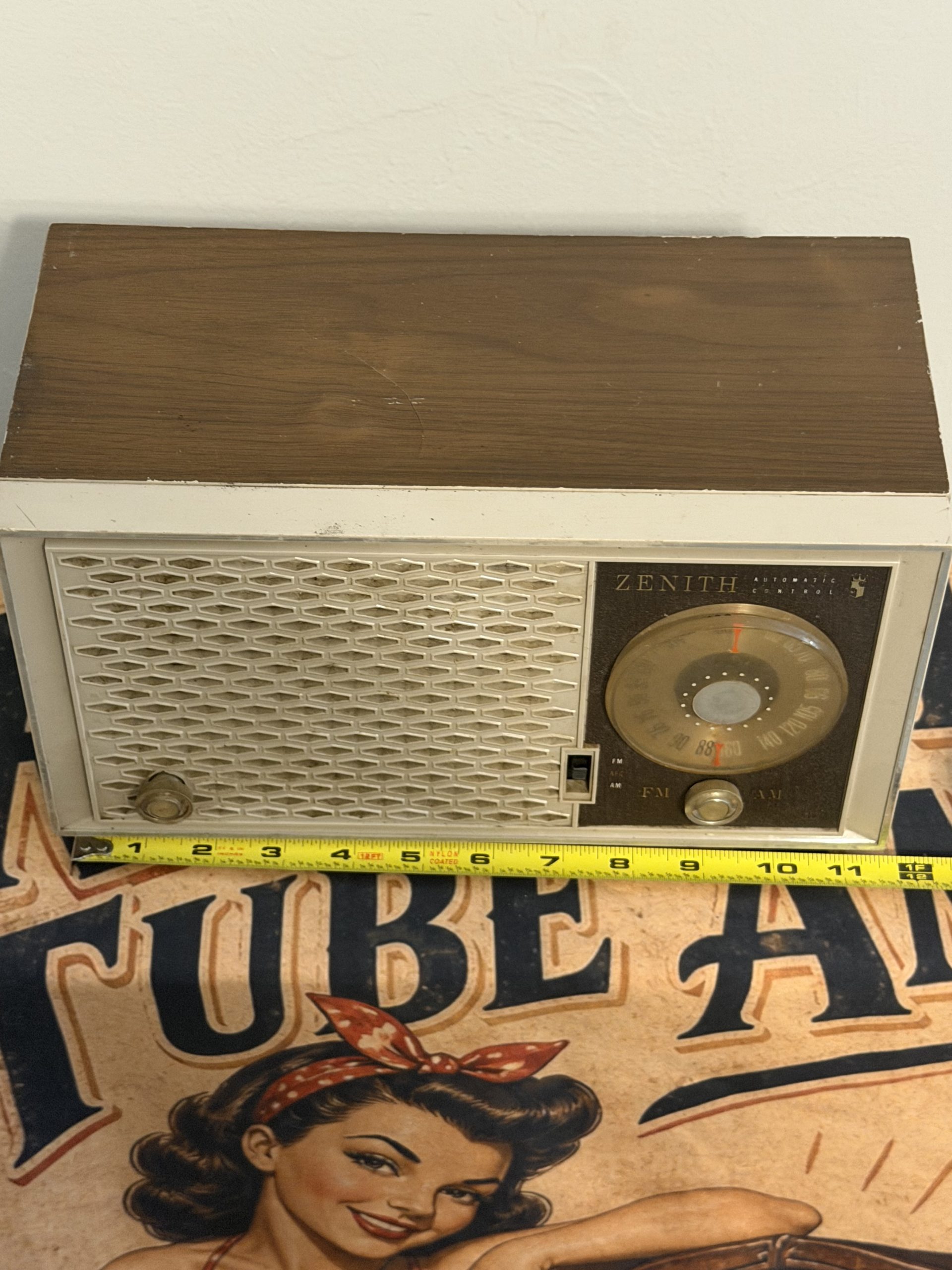 1958 Zenith AM/FM T2518 - Image 2