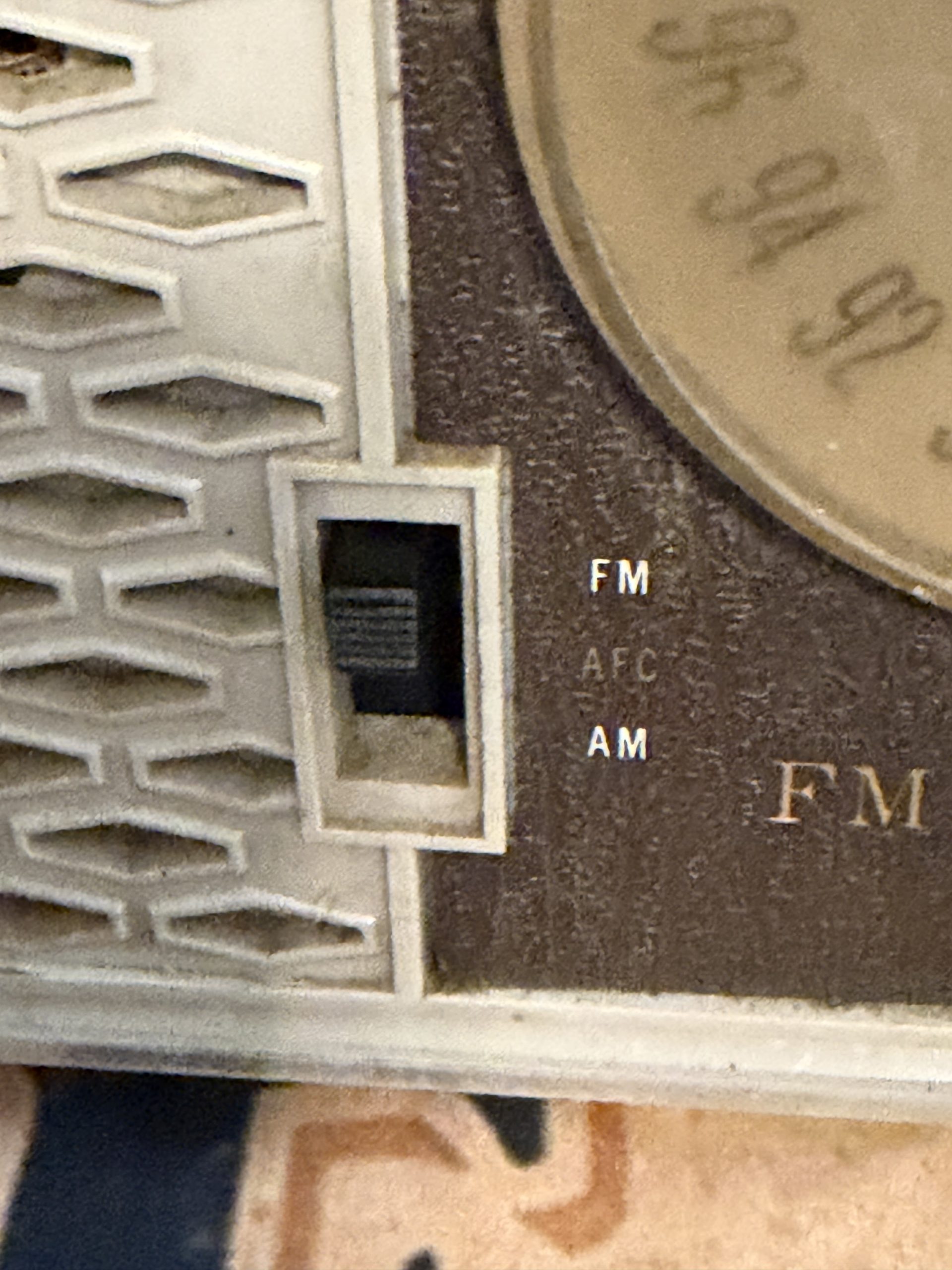 1958 Zenith AM/FM T2518 - Image 7