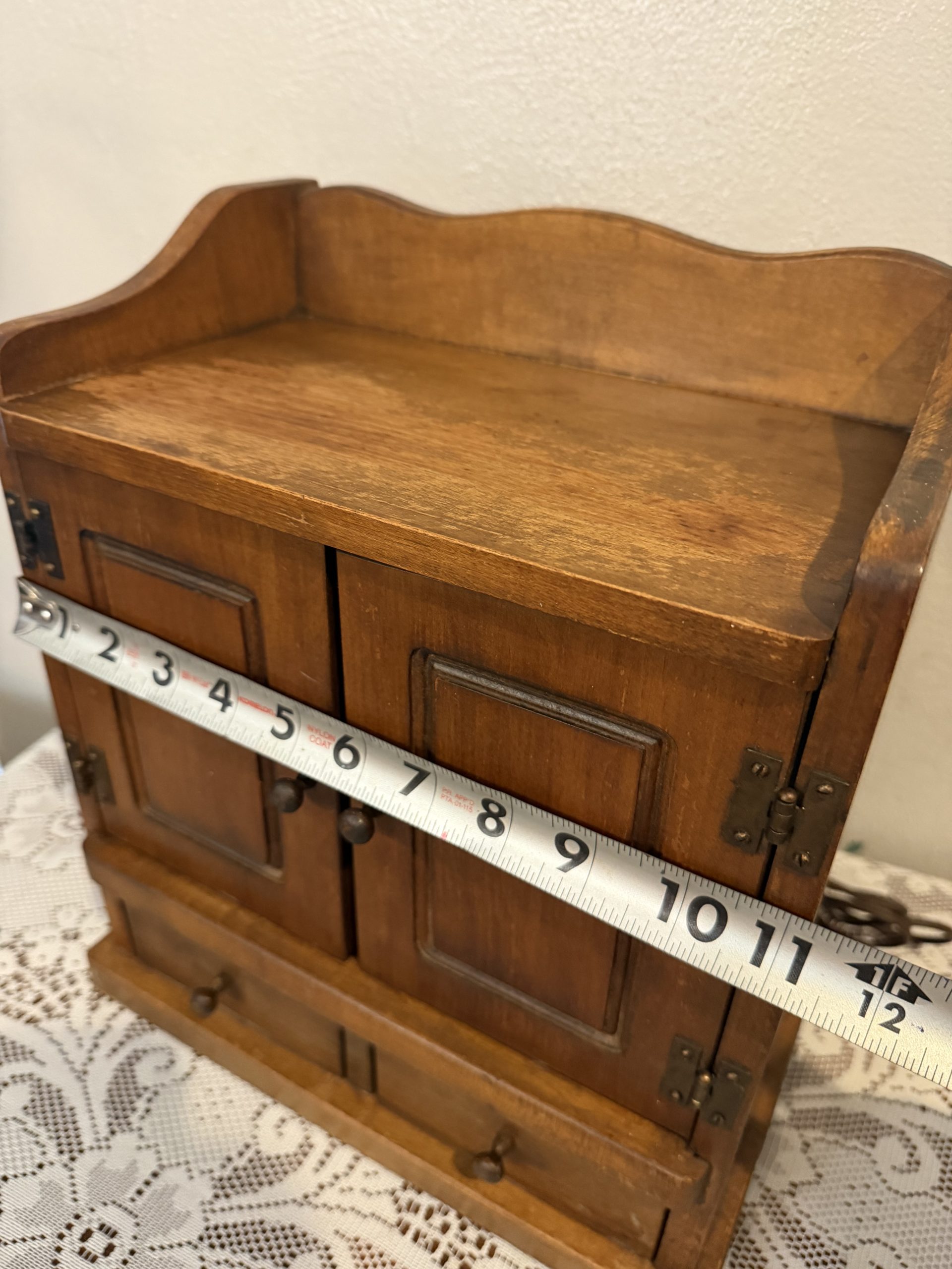 1958 Guild Spice Chest - Image 4